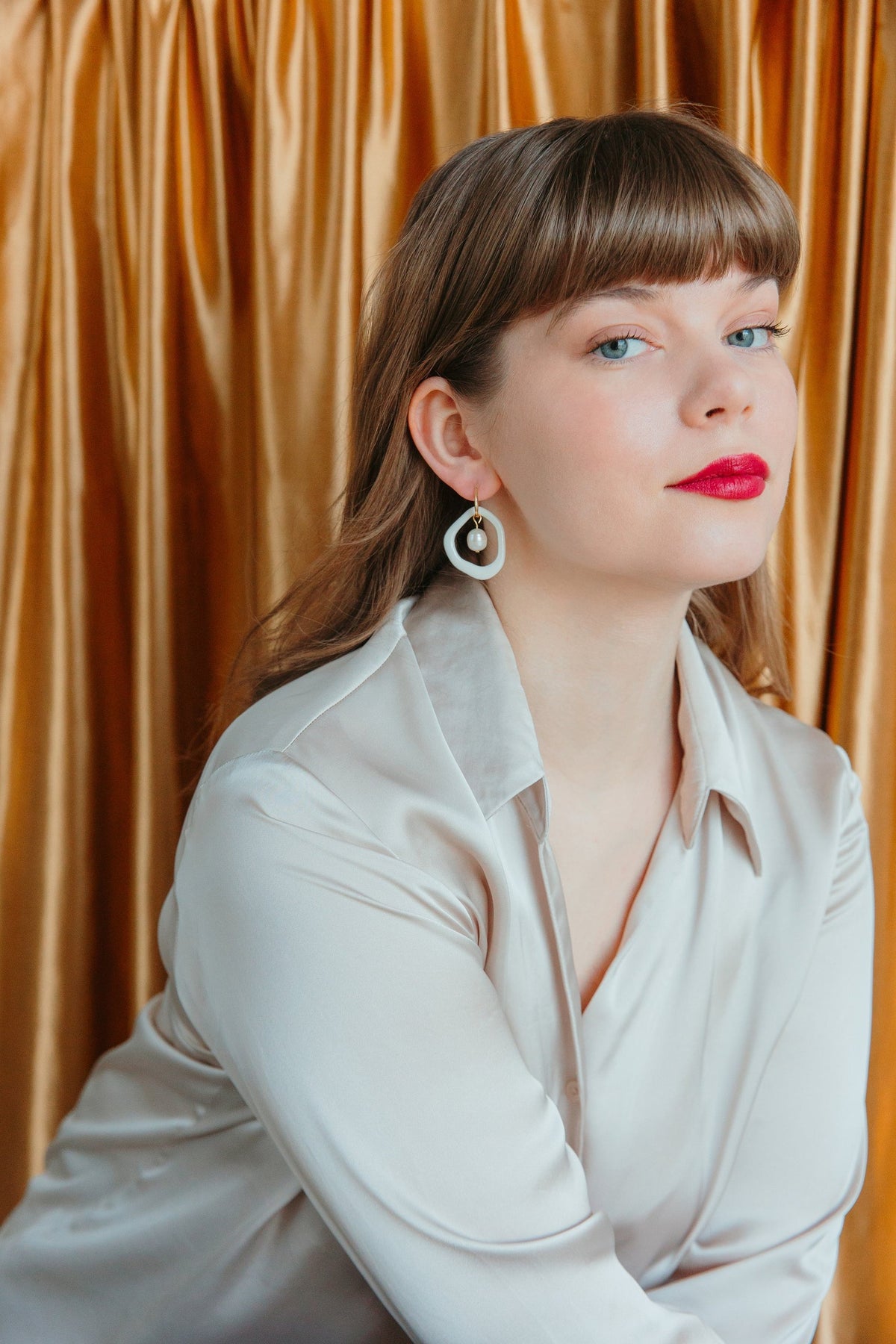 Rozenthal Arp Pearl and Porcelain Hoops - White, photo 5