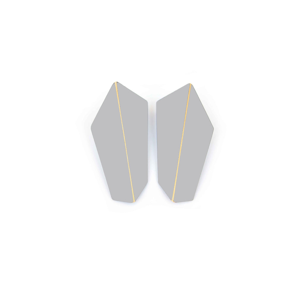 Lisa Kroeber Jewellery Folded Vertical Earrings, photo 10