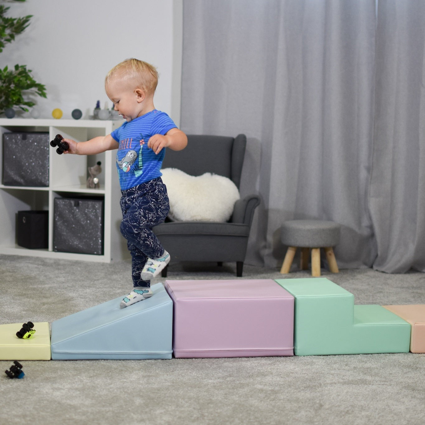 Soft Play 5 Foam Block Set - Light Pastel Corner Climber