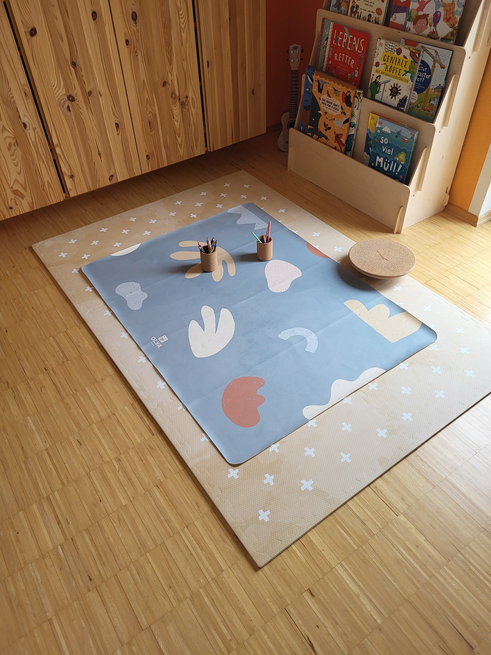 Kids Mealtime Floor Mat, Non-Slip & Waterproof - Organic Sea