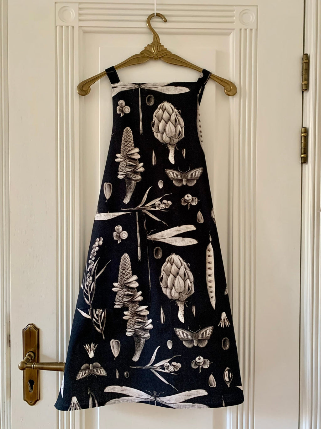 Ladies' Apron - Seeds Carbon