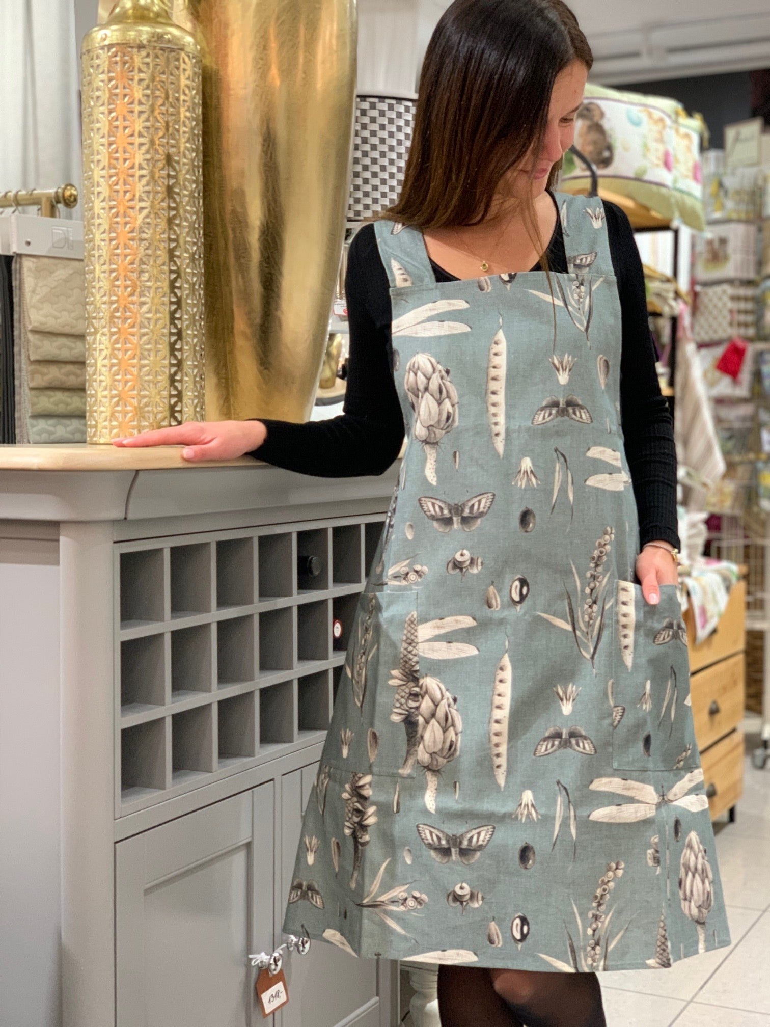 Ladies' Apron With Crossed Straps - Seeds Aqua