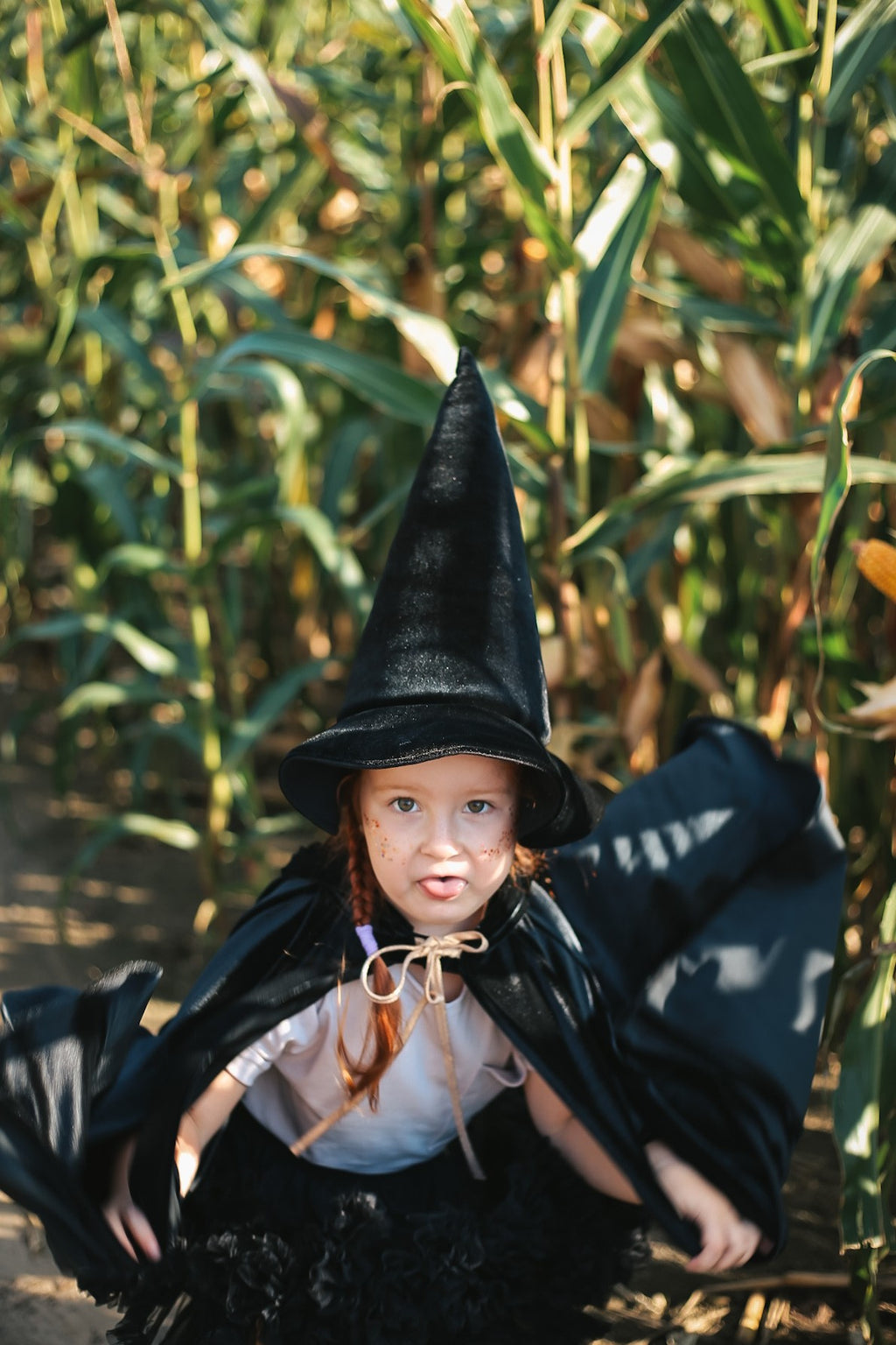 Magic Cape Costume - Black Riding Hood