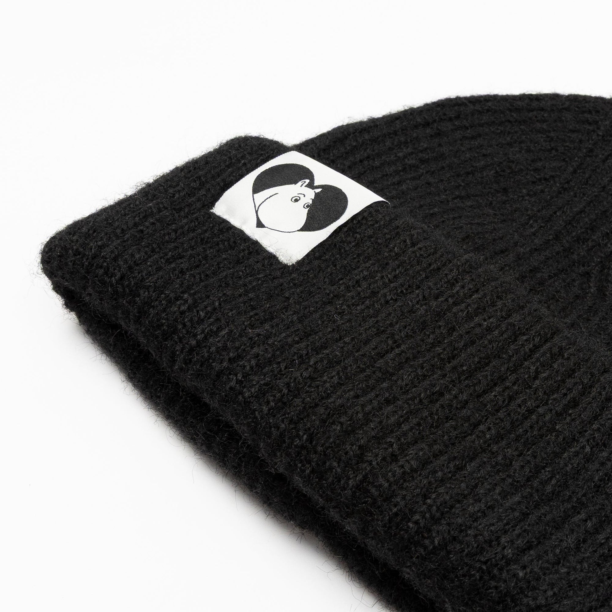 Moomintroll Fluffy Chunky Beanie - Black