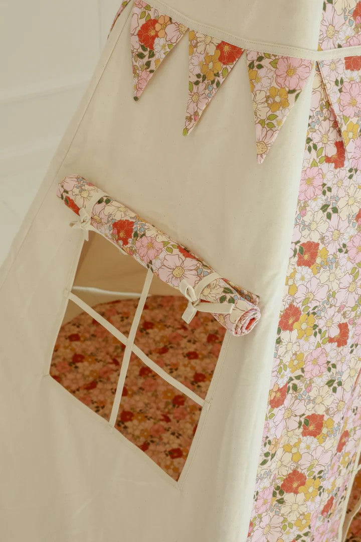 Teepee Tent - Spring Garden