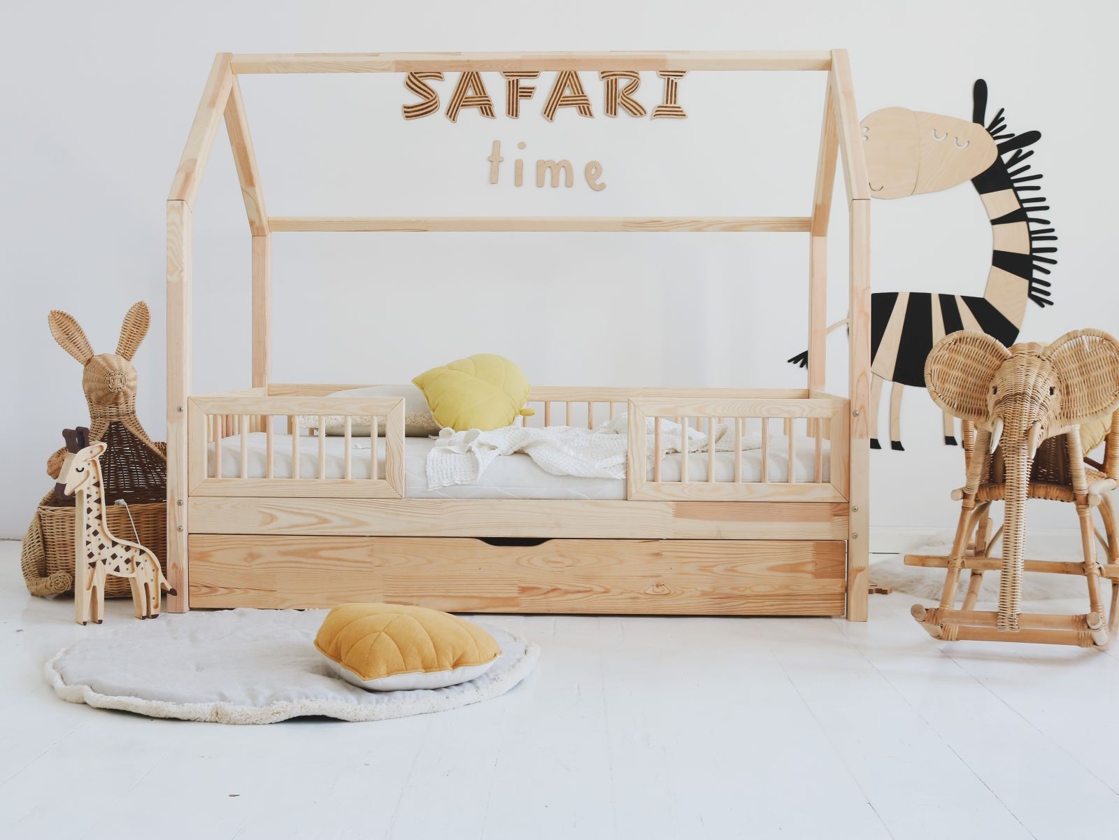 Wooden Wall Sign - Safari Time